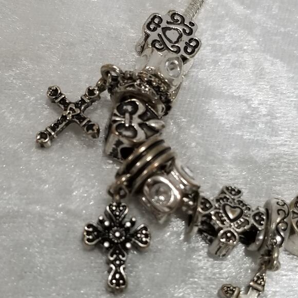 Premier Designs silver tone cross bracelet 7" 3" ext 1.1990 - Picture 6 of 9